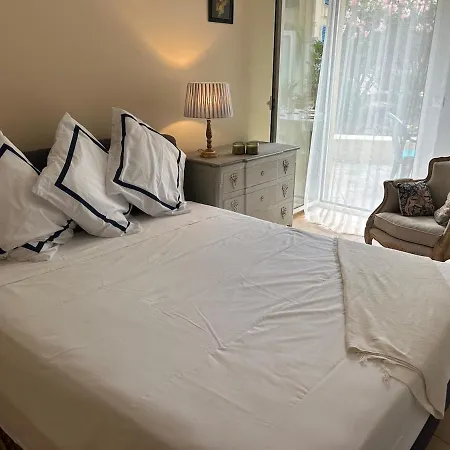 Apartamento Vacation By The Sea *
