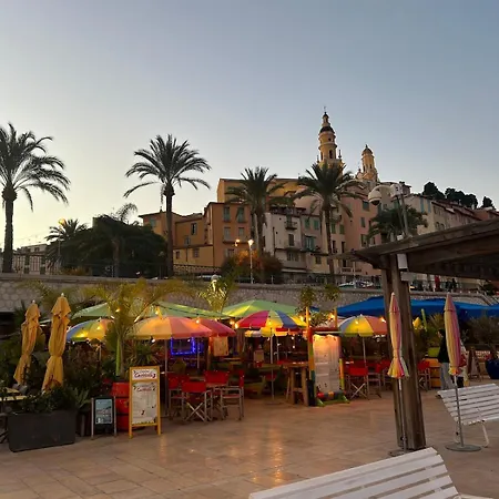 Apartment One-bedroom With A Cozy Terrace Beachfront, Center, Parking Menton